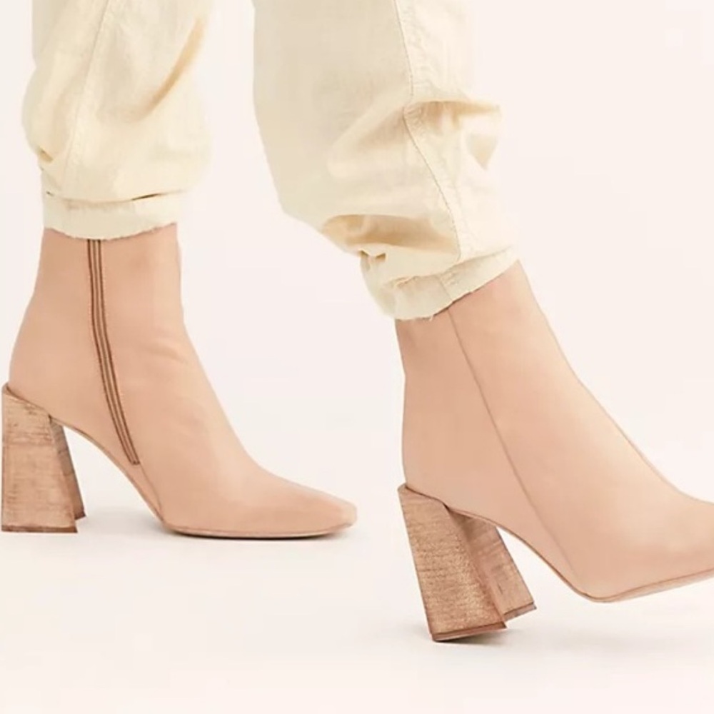 Farylrobin x Free People | Marley Heel Boot, size 39 (8.5US)